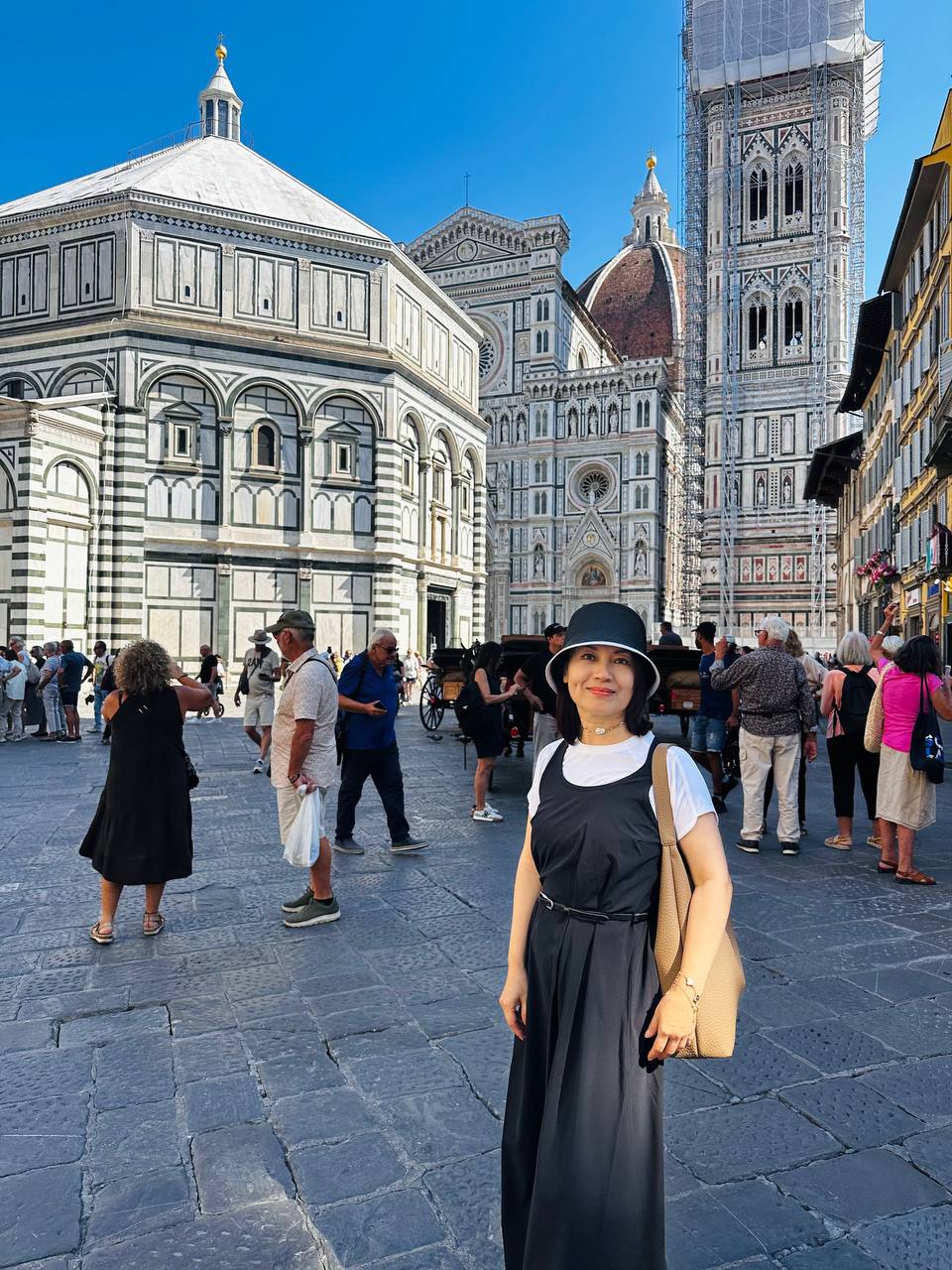 Piazza del Duomo 的广场景色。
